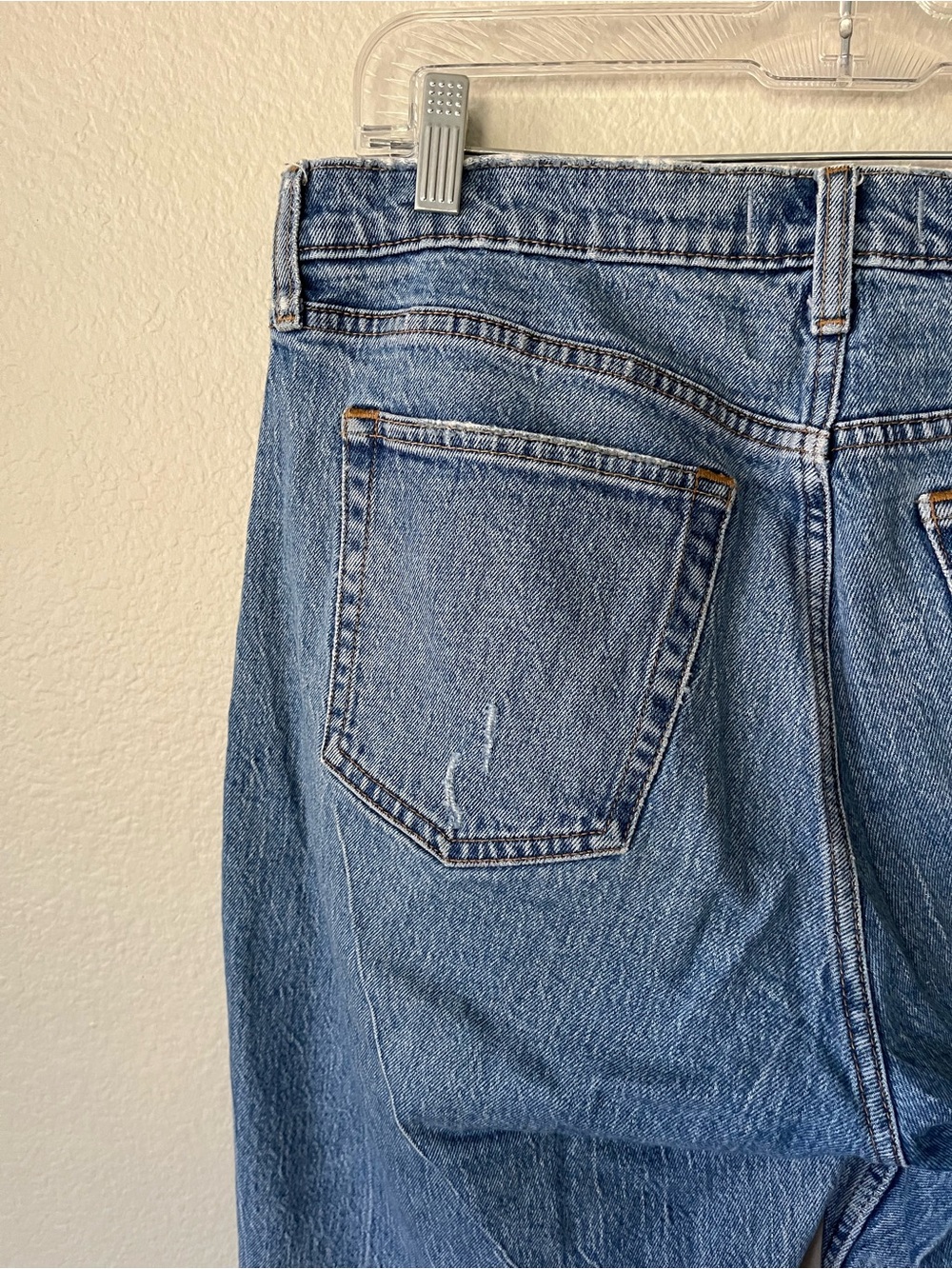 Abercrombie & Fitch Low Rise Baggy Medium Wash Let Down Hem Jean Women's Size 30 - Picture 11 of 16